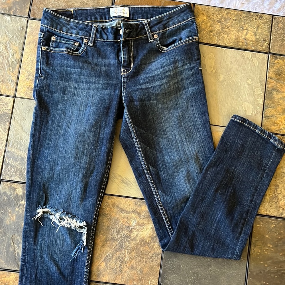Size 7/8 short